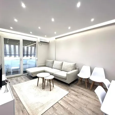 White Melody * Tirana