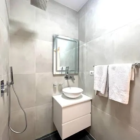 White Melody Apartman